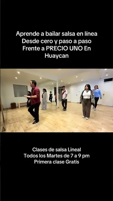 Clase de salsa en el salón de Alma y Sabor en Huaycán